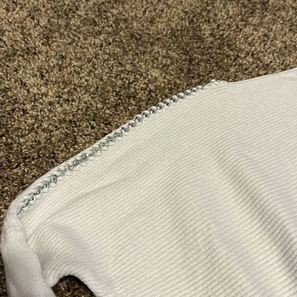 Jennifer Lopez 3/4 Shirt - Picture 4 of 6